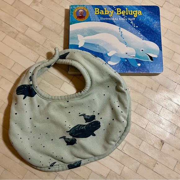 kate quinn Other - Kate Quinn Baby Beluga Light Green Organic Cotton Bib size Small + Raffi Book